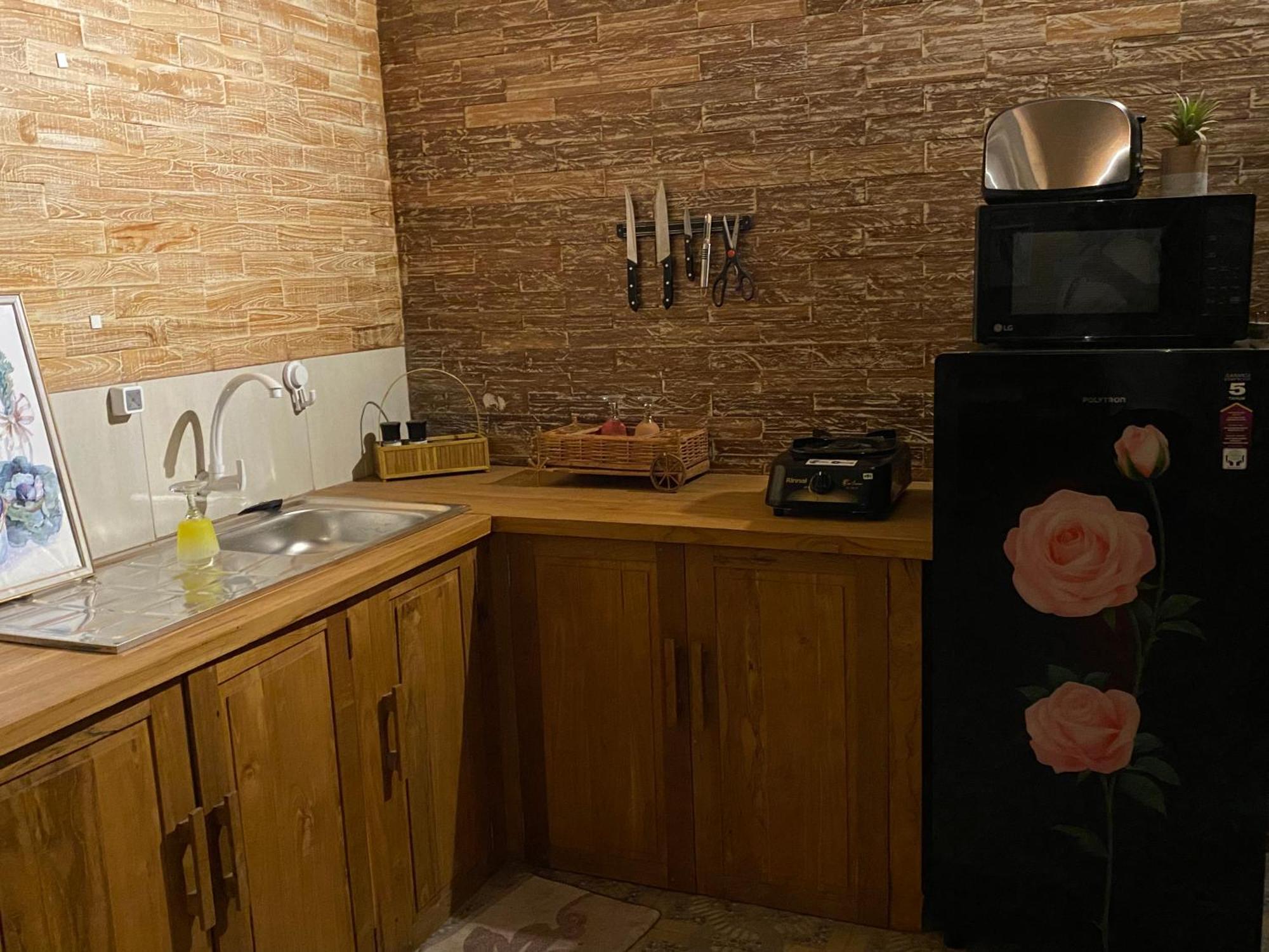 Rose Of Trawangan Private Villa